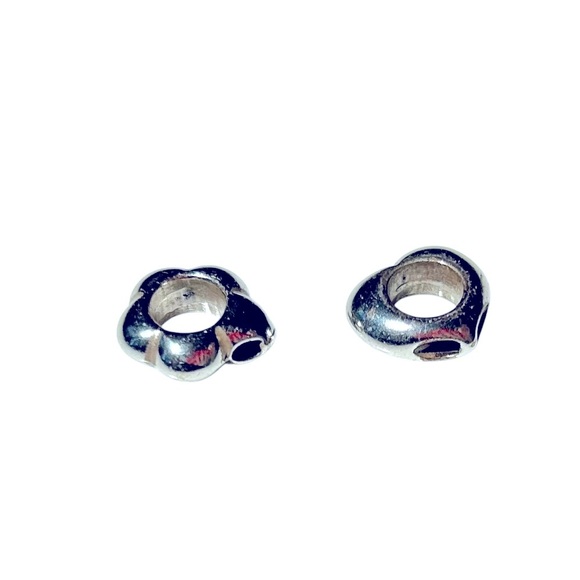 Brighton Silver tone big bubble pair  Heart & Flower Bracelet Charms or pendants - Picture 2 of 2